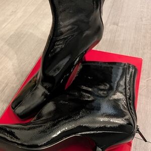 Steve Madden Glossy Black Ankle Booties
